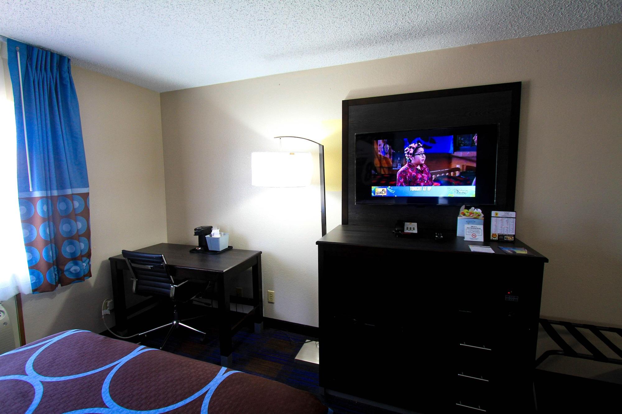 Super 8 By Wyndham Lenexa Overland Park Area/Mall Area Exterior foto